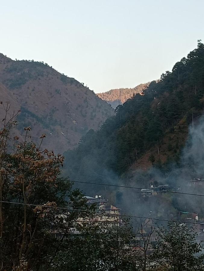 Rrr Resorts Tirthan Valley By Rrr Hotels & Resorts Banjār Exterior photo